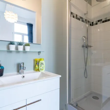 Daire Centre - And Functional Ap. *