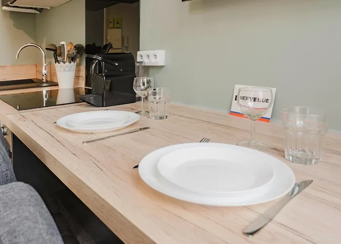 Apartment Centre - And Functional Ap.